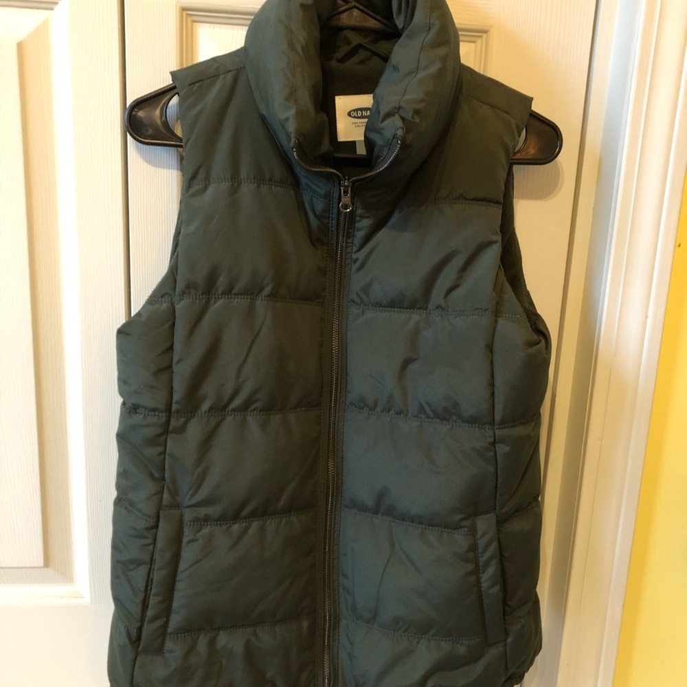green puff vest Old Navy
